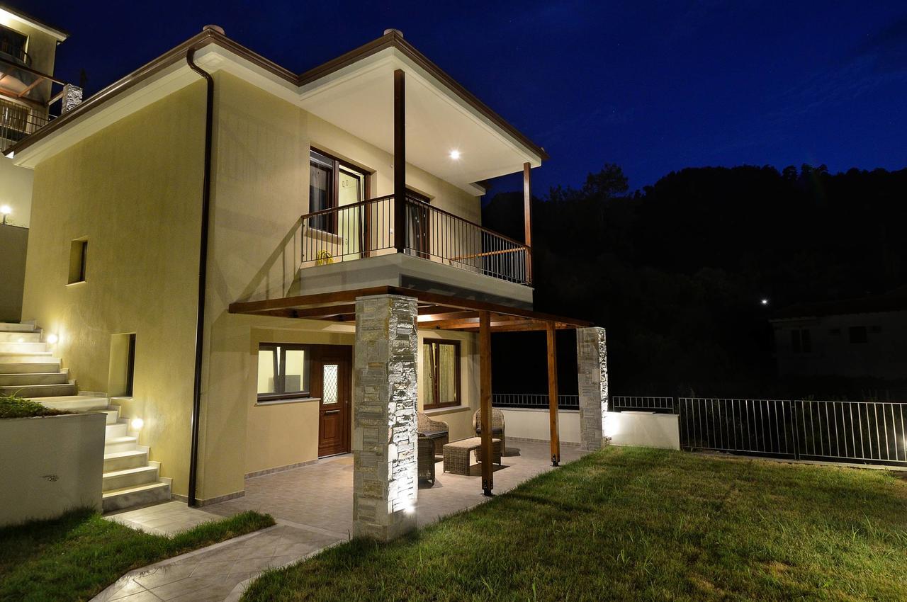 Seascape Villas Kinira Bagian luar foto