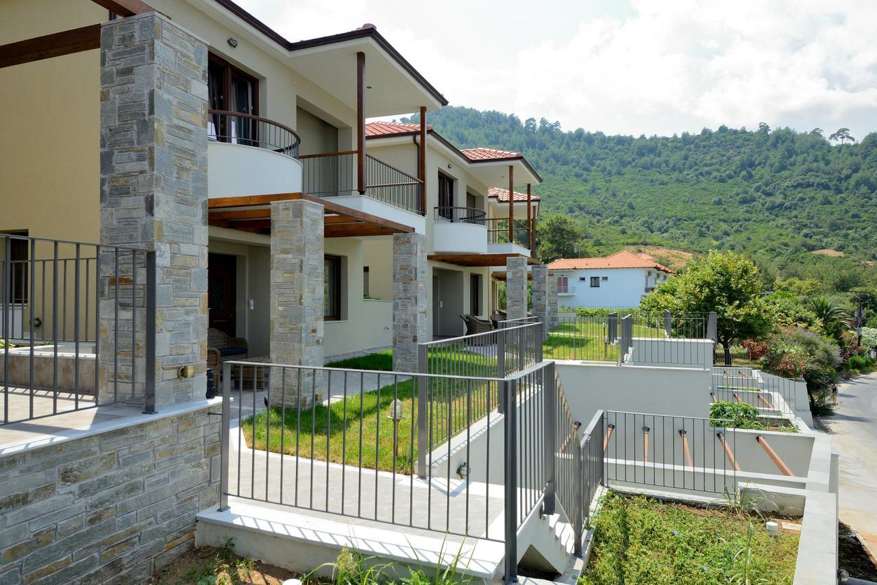 Seascape Villas Kinira Bagian luar foto